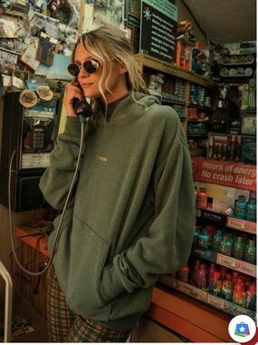 Tribe Kelley - Butter hoodie